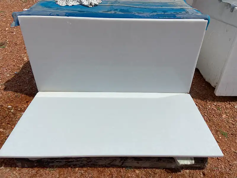 Fine Grain White
