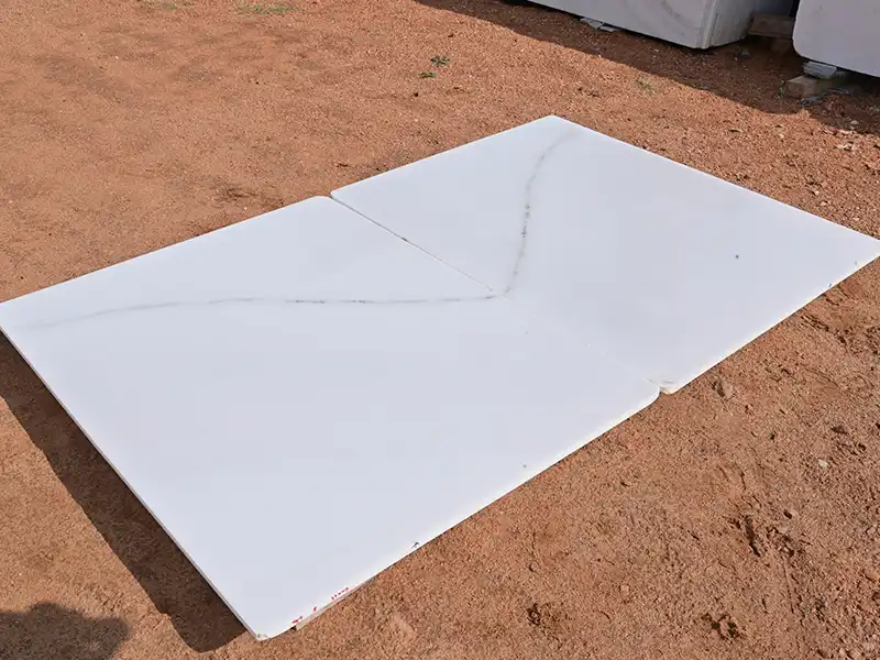 Ice White
